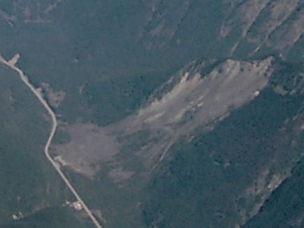 The Hope Slide from a commercial airliner, August 2004